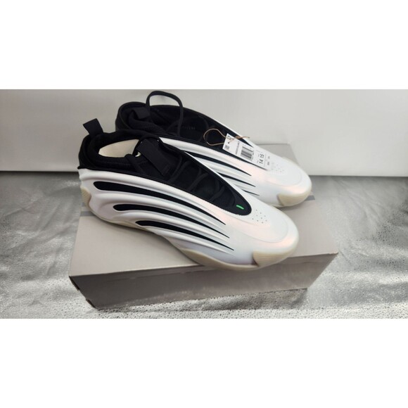Adidas Mens Size 14 Black White Harden Volume 9 Sneakers Shoes New with Box main image 7